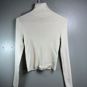 Trendy Cream Ribbed Cropped Turtleneck Sweater
